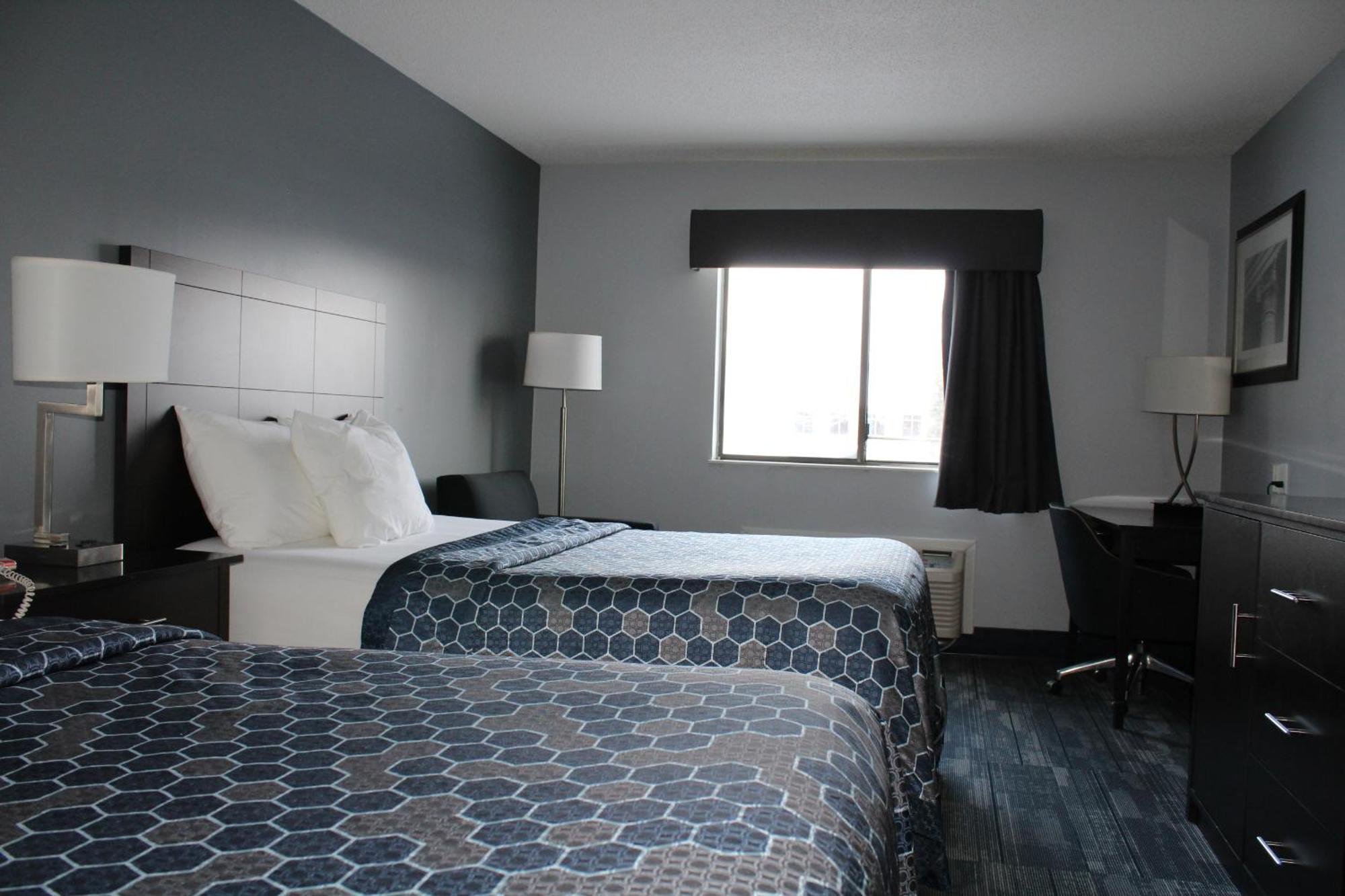 American Inn And Suites Ionia Екстериор снимка
